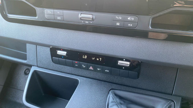 Mercedes-Benz Sprinter 315Cdi L3 Diesel Rwd 3.5t H2 Pro Van 9G-Tronic - Image 24